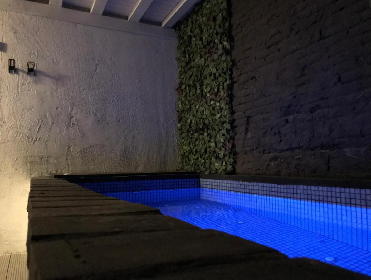 Pequeno Alojamiento Con Mini Piscina - No Climatizada Valencia Bagian luar foto
