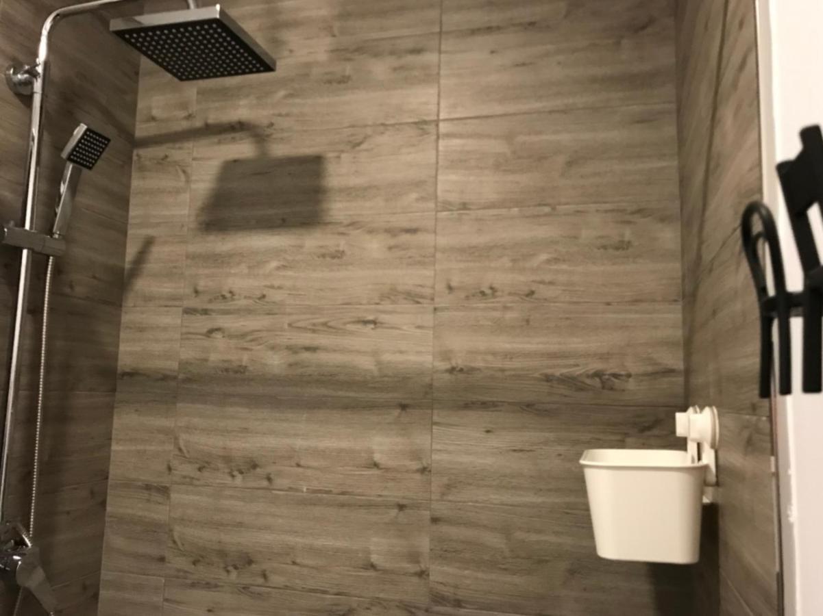 Pequeno Alojamiento Con Mini Piscina - No Climatizada Valencia Bagian luar foto