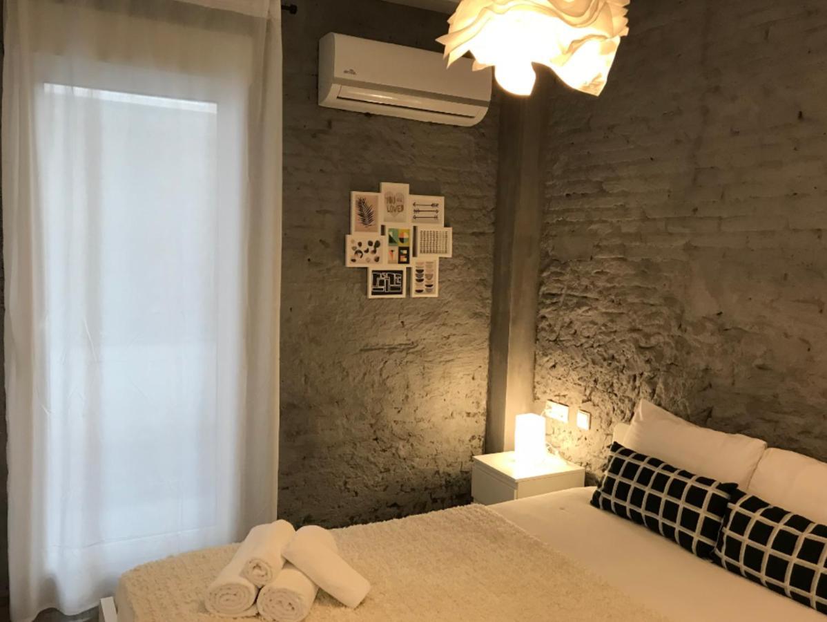 Pequeno Alojamiento Con Mini Piscina - No Climatizada Valencia Bagian luar foto