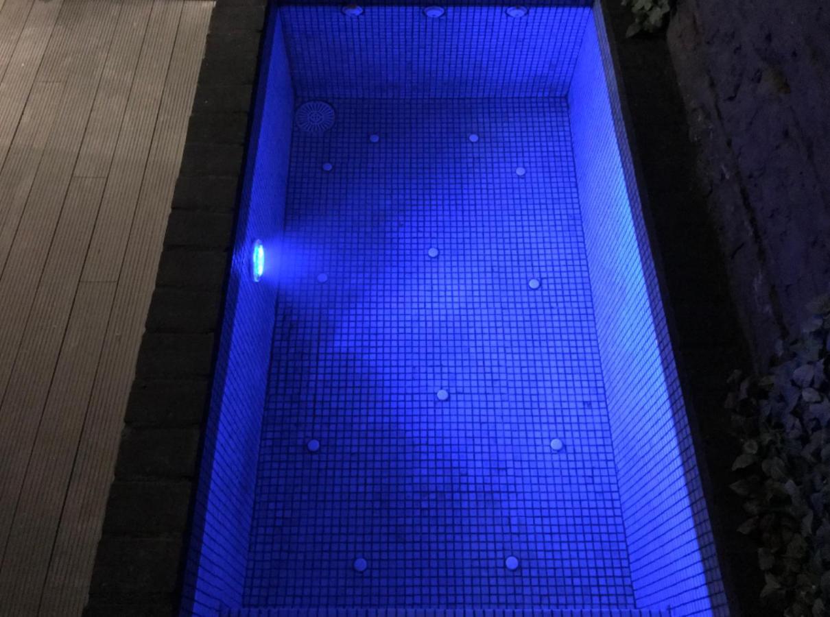 Pequeno Alojamiento Con Mini Piscina - No Climatizada Valencia Bagian luar foto