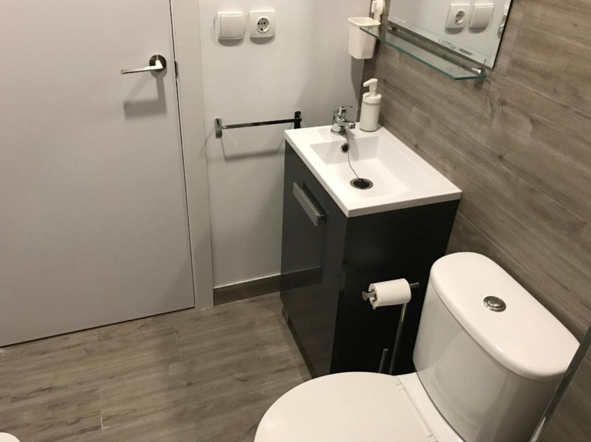 Pequeno Alojamiento Con Mini Piscina - No Climatizada Valencia Bagian luar foto